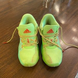 D.O.N issue 2 x Marvel Spider Sense Basketball  Shoes kids 6